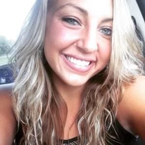 Meet your Posher, Adrienne